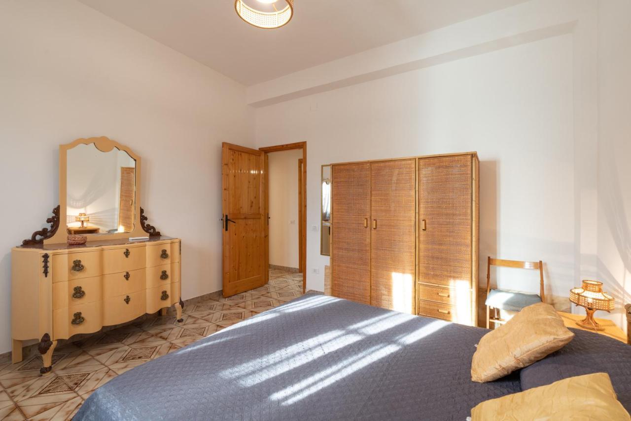 Casa Vacanze Calatijuncu Partinico Buitenkant foto